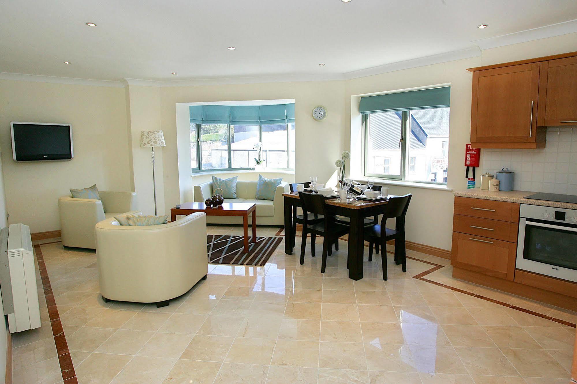 קיל איירן Park Place Apartments מראה פנימי תמונה